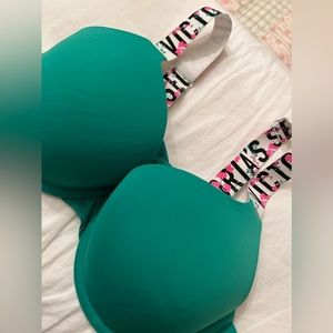 Green Victoria secrets bra